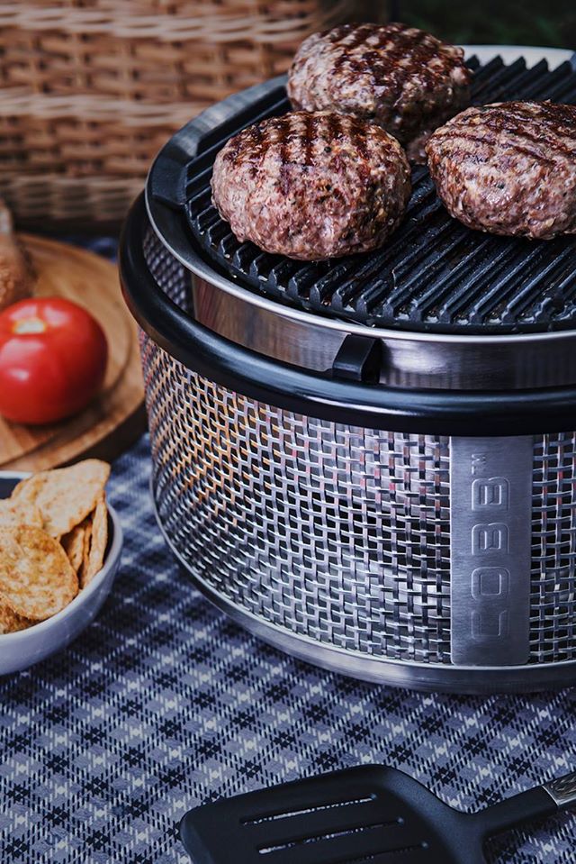 Kelioninio / pikniko grilio COBB Griddle Plus grilio lėkštė – kepsninės, griliai, rūkyklos – GRILIAI.LT